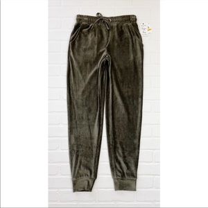 NWT Hippie Rose Ribbed Velour Joggers